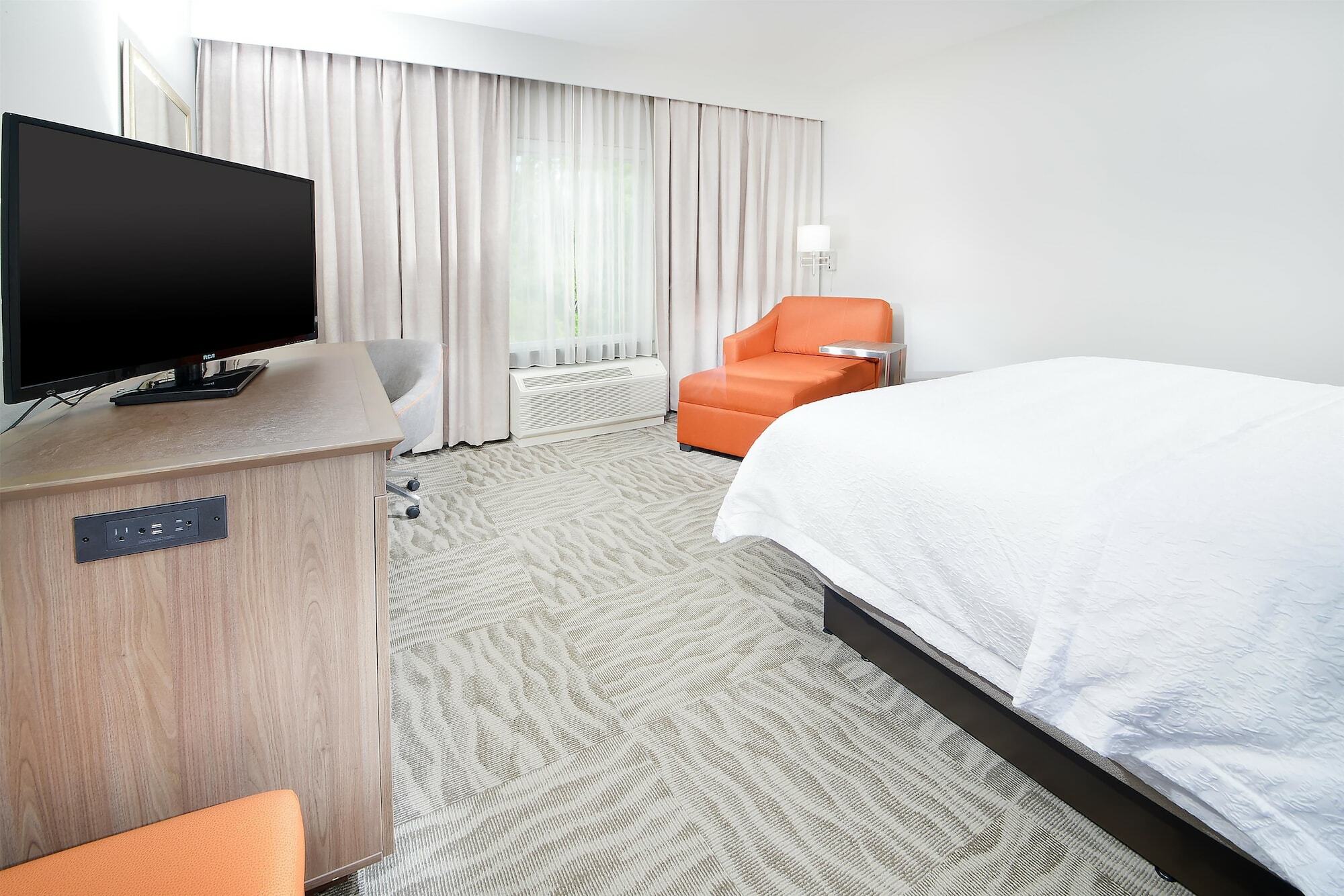 Hampton Inn Опелусас Экстерьер фото